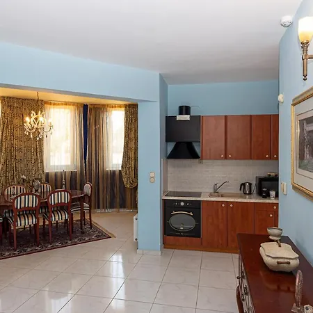 Vergis Epavlis 5* Agios Myronas