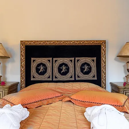 Hotel Vergis Epavlis 5*