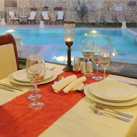 Vergis Epavlis Hotel Agios Myronas